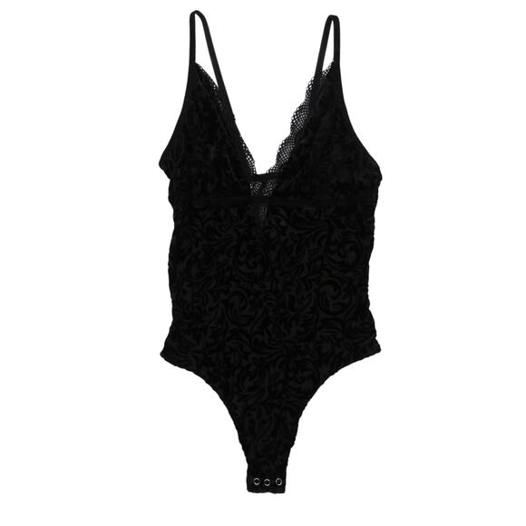 Ambrielle Black Lace Bodysuit Large Sexy Plunge Neck Spagetti Strap Velvet Lace - Picture 8 of 9